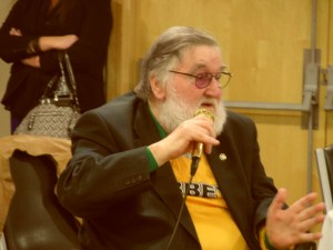 Joe speaking at the 2013 CABHAIR Testimonial Dinner.